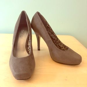 Your new favorite pair of shoes from LIMELIGHT